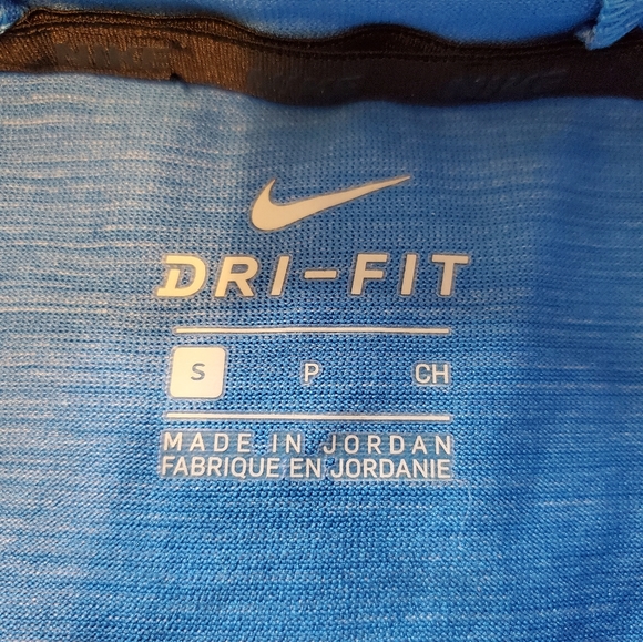 Kids Nike DriFit Hoodie Shirt- size small - Picture 6 of 6